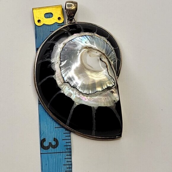 Nautilus Shell Pendant with 925 Sterling Silver- NEW! - Picture 10 of 14